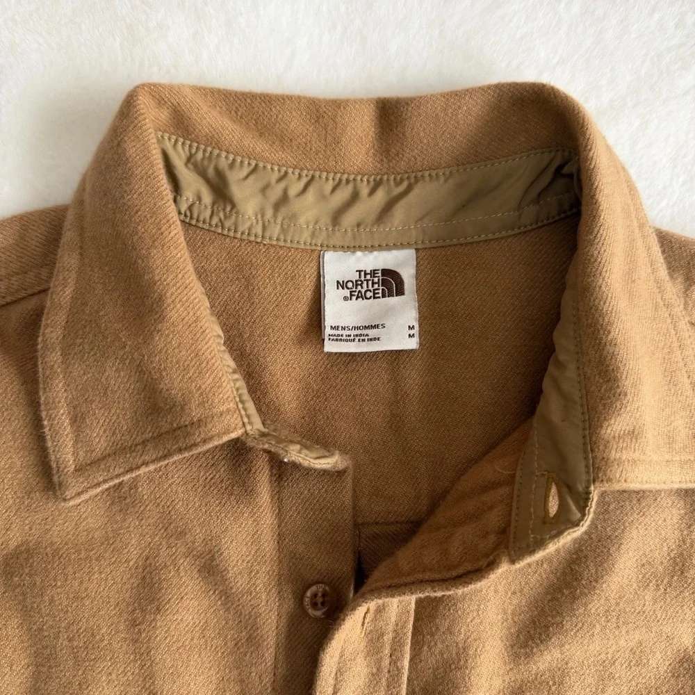 The North Face Men’s 100% Cotton Flannel Size Medium